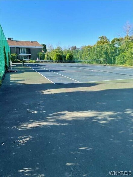 Building Photo - 205 Charter Oaks Dr