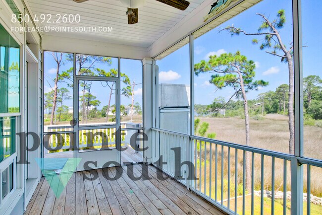 Building Photo - 16262 Tarpon Dr