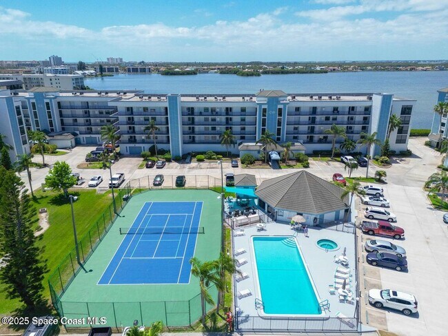 Building Photo - 3609 S Banana River Blvd