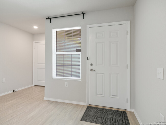 Building Photo - 7231 Rosada Way