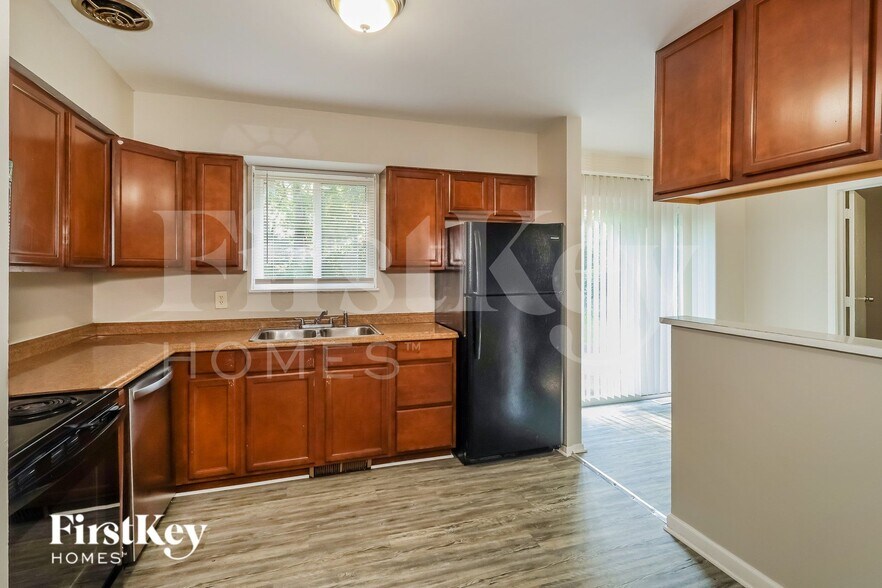 Building Photo - 10602 Morning Glory Ln