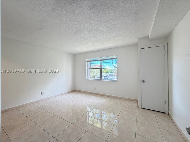 Building Photo - 8411 NW 8th St