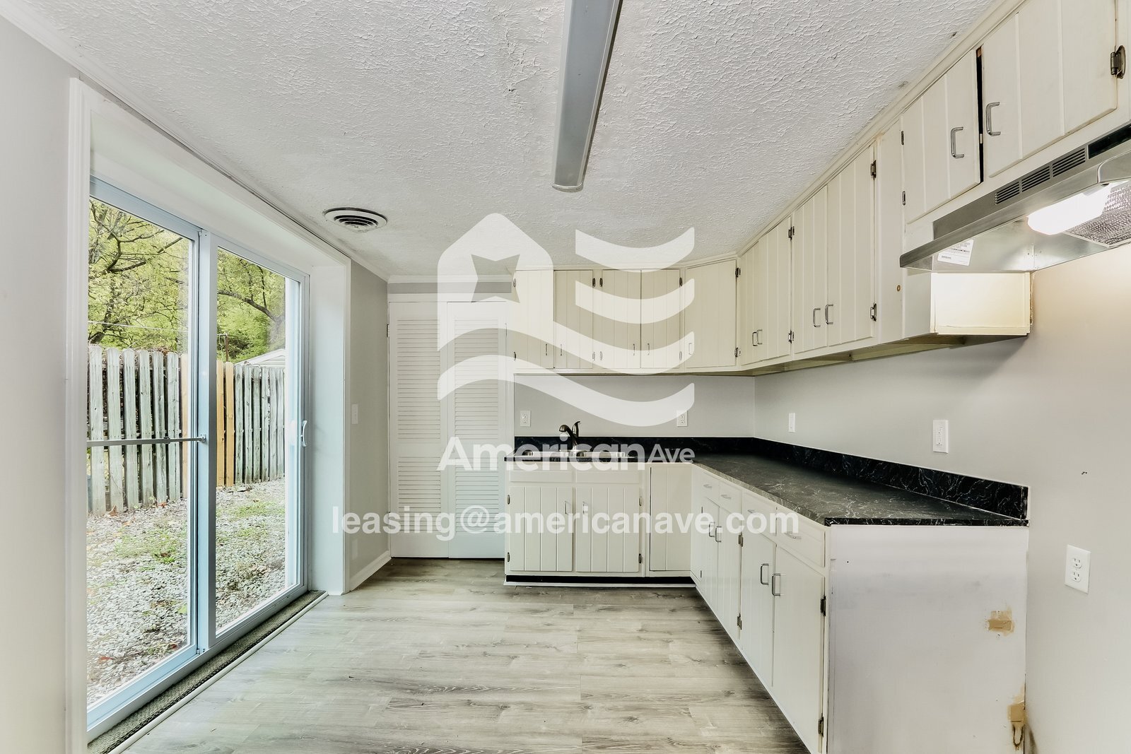 Building Photo - 5533 Cartledge Ct