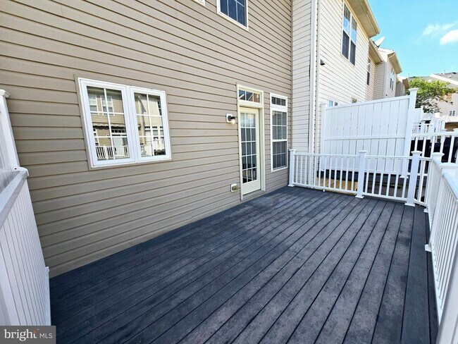 Building Photo - 9302 Indian Trail Way