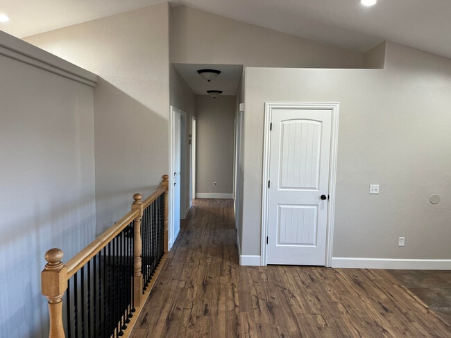 Building Photo - 3700 Merlin Dr
