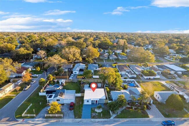 Building Photo - 5318 9th Ave N