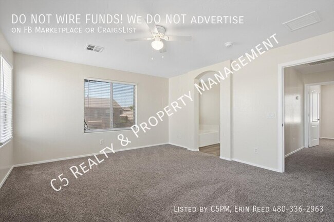 Building Photo - 3075 W Five Mile Peak Dr