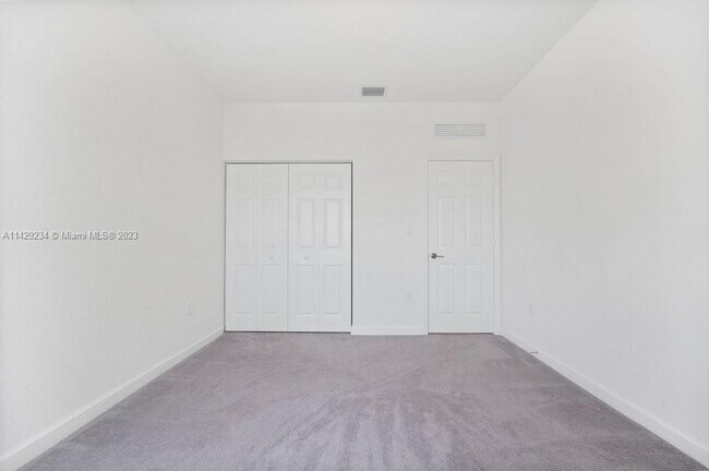 Building Photo - 11036 W 35th Way