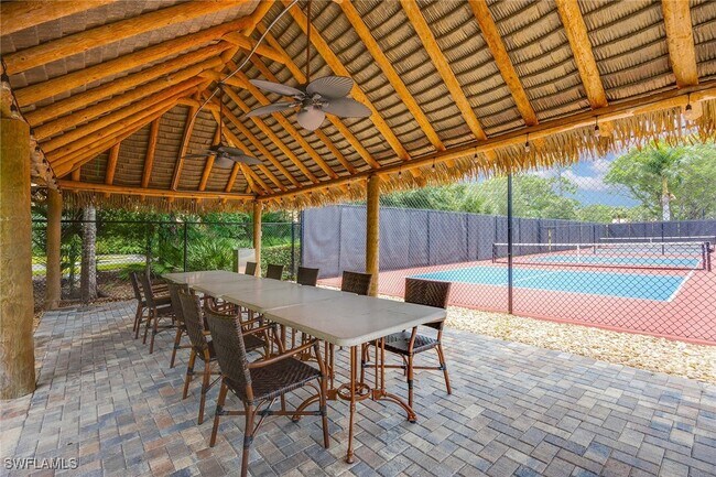 Building Photo - 15260 Cedarwood Ln