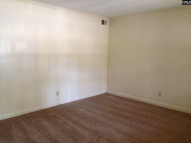 Building Photo - 203 Rutledge Pl