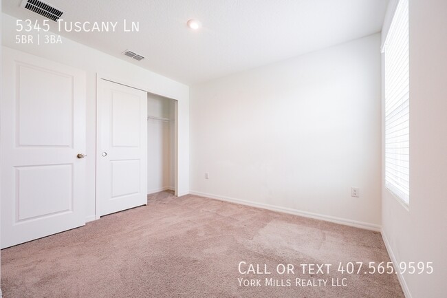 Building Photo - 5345 Tuscany Ln
