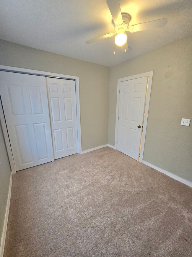 Building Photo - 5210 Bessmer Dr