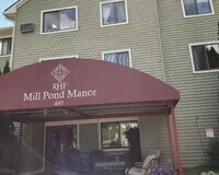 Building Photo - 460 W Russell St