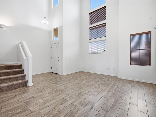 Building Photo - 14252 South Avenida Zumba