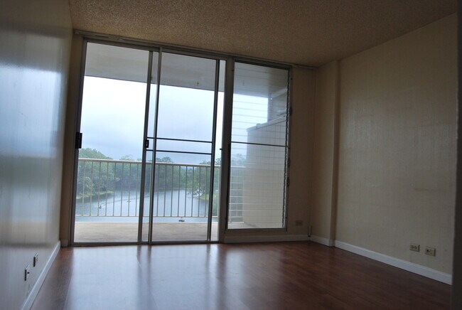 Building Photo - 1830 Wilikina Dr