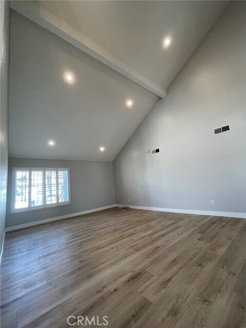 Building Photo - 765 Featherwood Dr