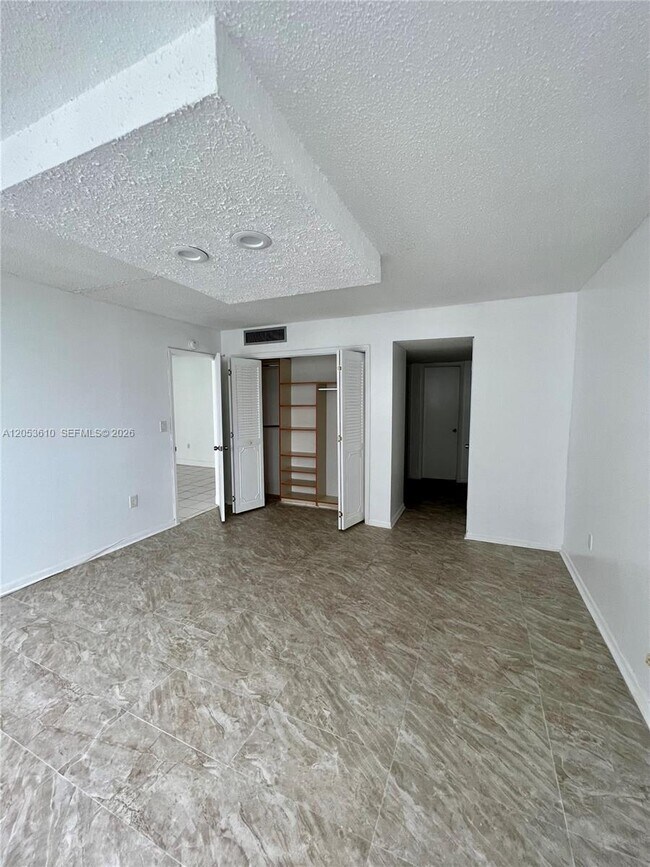 Building Photo - 5838 Collins Ave