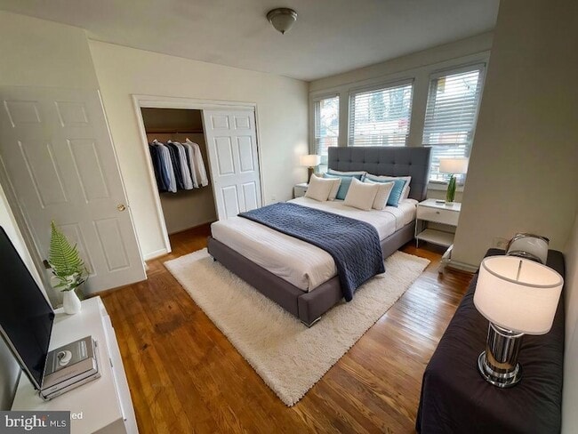 Building Photo - 166 E Tulpehocken St