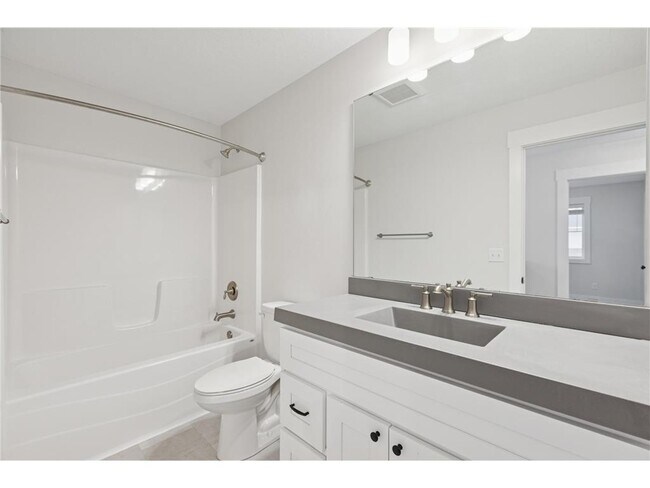 Building Photo - 8689 Deerwood Ln N