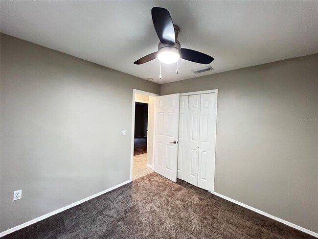 Building Photo - 1357 Woodwind Dr