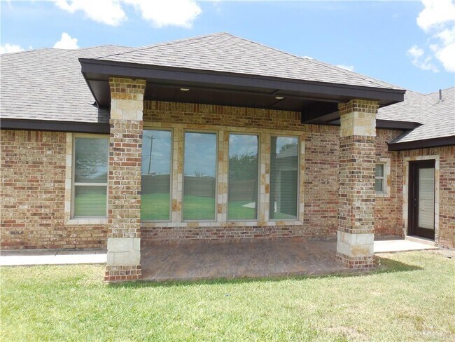 Building Photo - 35 N 23rd St