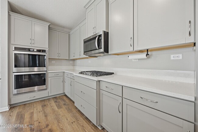 Building Photo - 321 Beale Ave