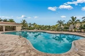 Building Photo - 2969 Royal Gardens Ave