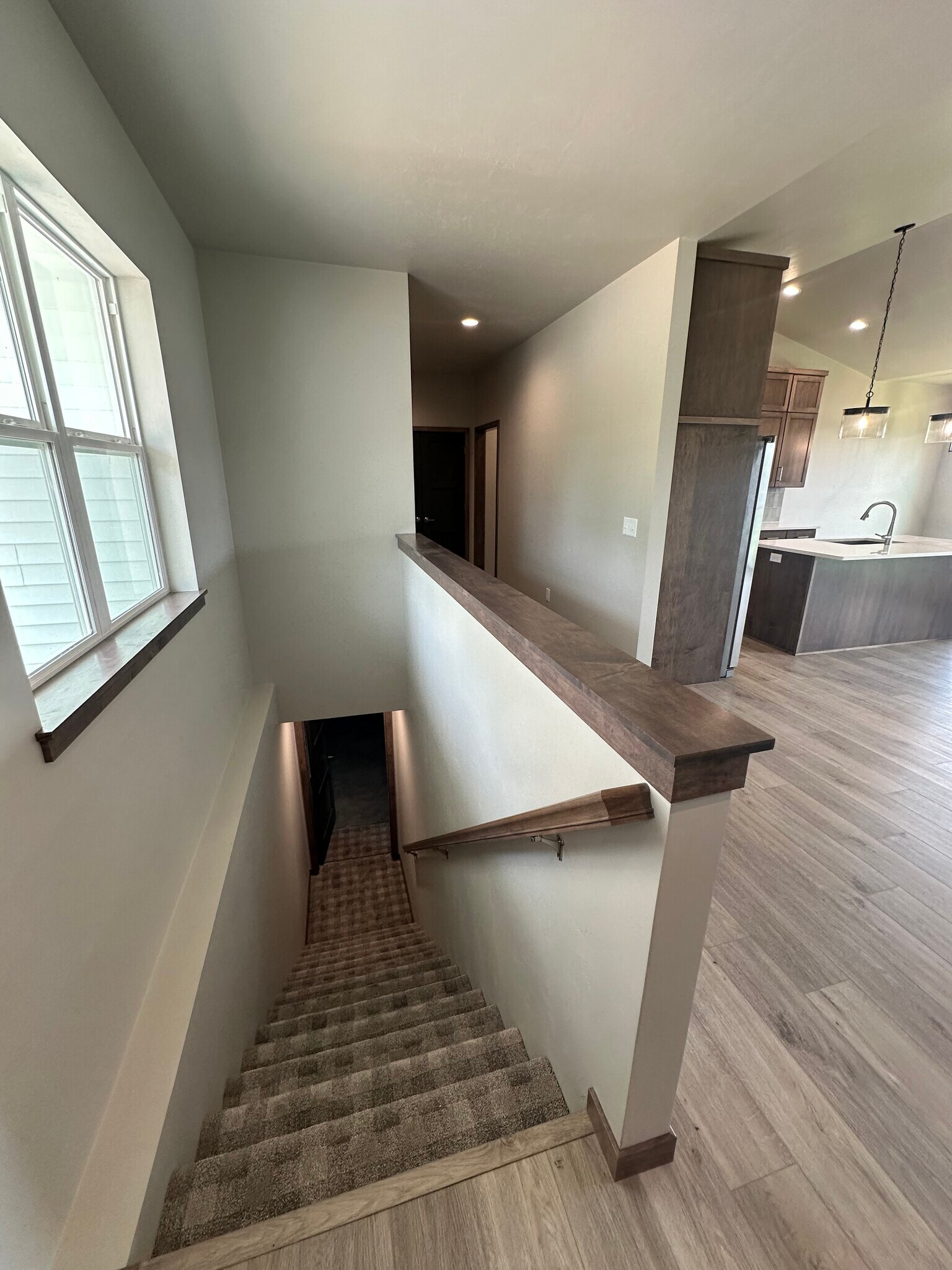 Building Photo - 2129 Clover Field Dr