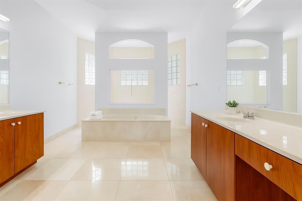 Building Photo - 14032 NW 15th Dr