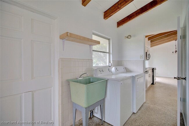 Building Photo - 3748 Sebring Pkwy