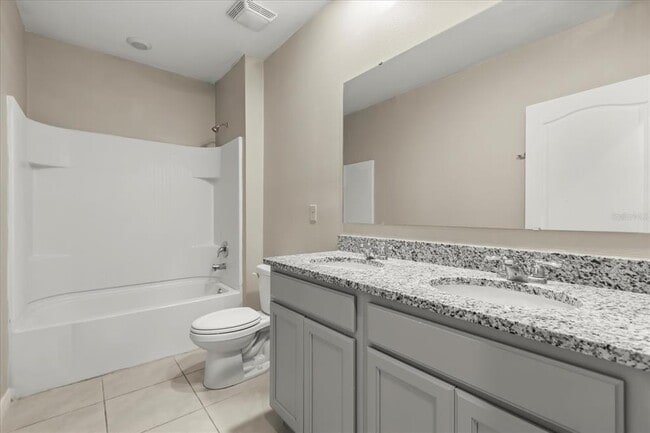 Building Photo - 5246 Mahogany Dr