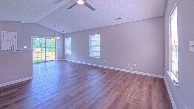 Building Photo - Charming 3BR House in Raleigh