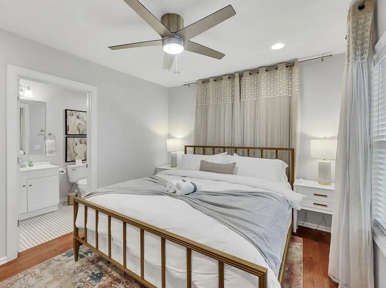 Building Photo - 1023 Maxwell Ave