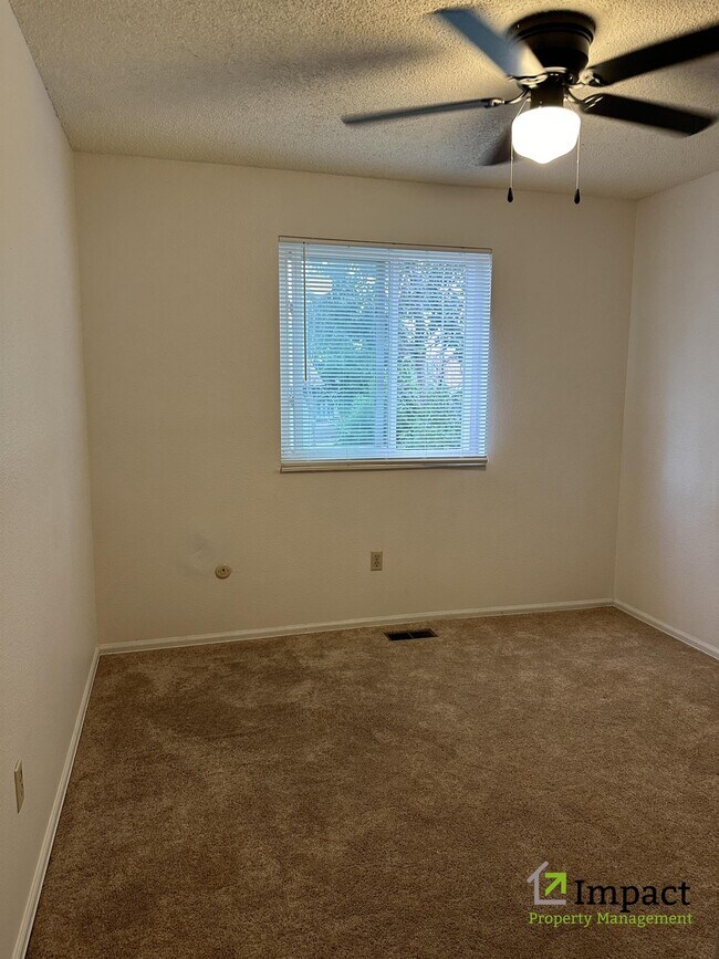 Building Photo - 2680 Black Diamond Terrace