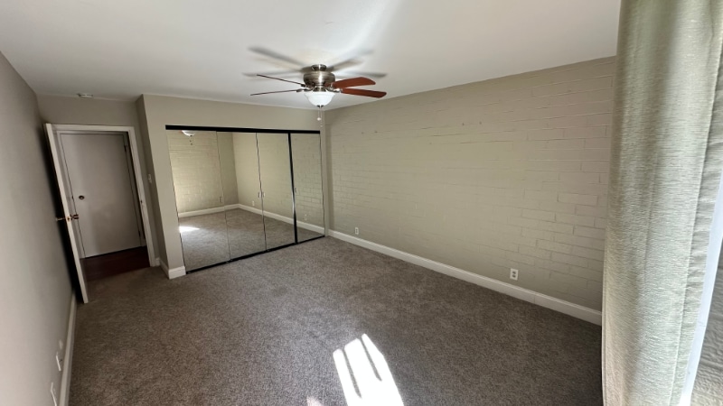 Building Photo - 460 S Marion St Pkwy