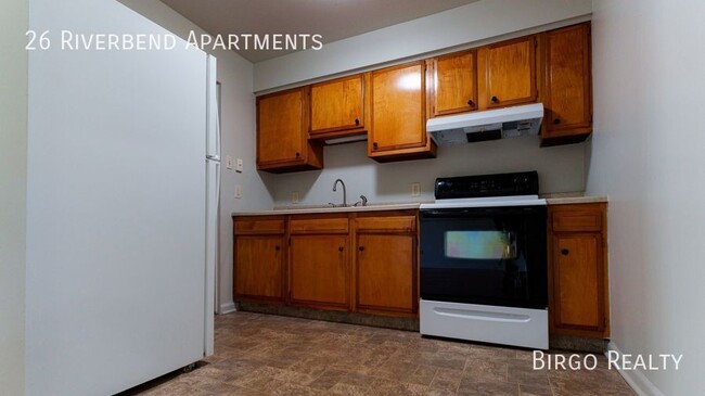 Building Photo - Spacious 2 Bedroom Apartment! Move in today!