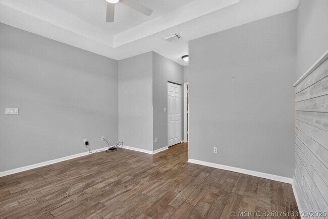 Building Photo - 4948 Fulton St