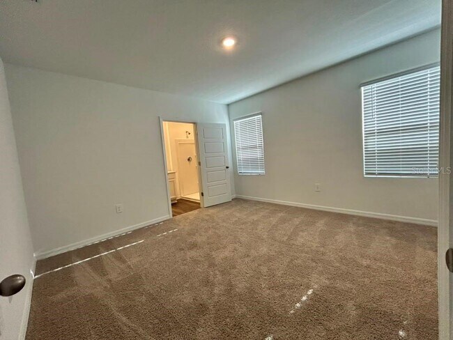 Building Photo - 4952 Kaia Ave