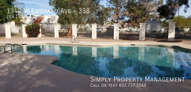 Building Photo - 1342 W Emerald Ave