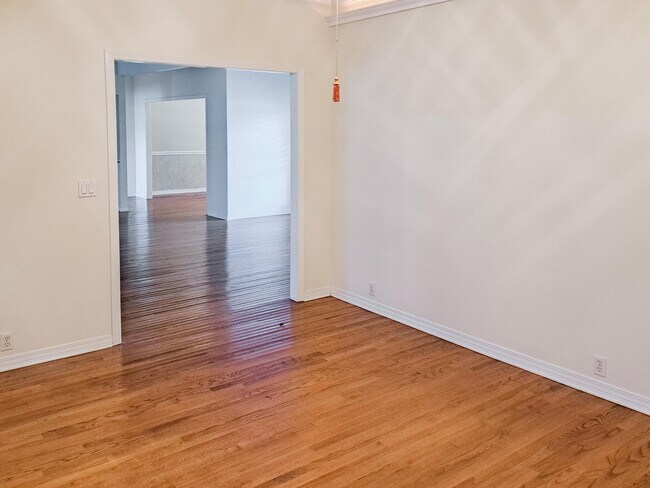 Building Photo - 118 Baywind Dr
