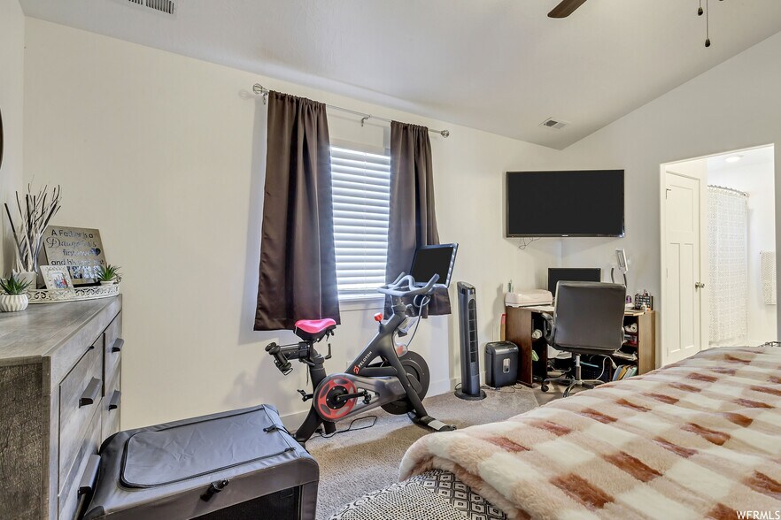Building Photo - 7209 N Brook Rdg