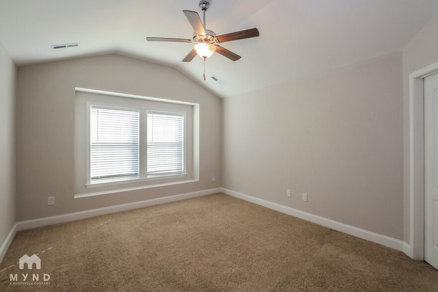 Building Photo - 7881 Waterwillow Dr