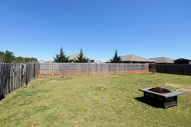 Building Photo - 904 Merganser Way