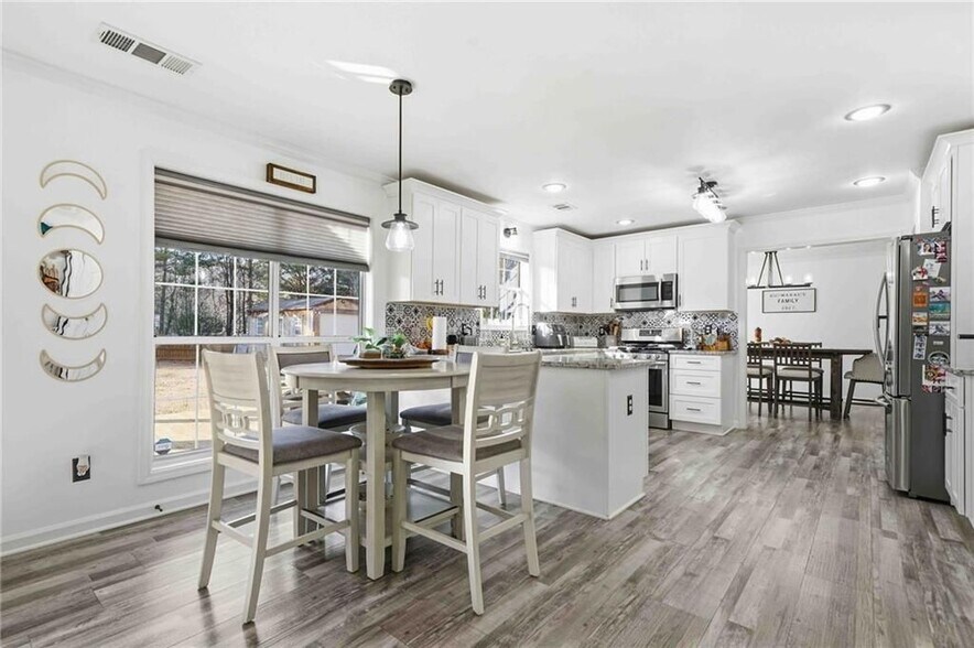 Building Photo - 442 Highpoint Crossing