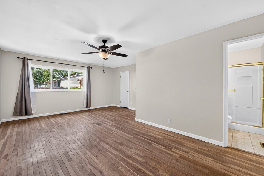 Building Photo - 3145 Matlock Dr