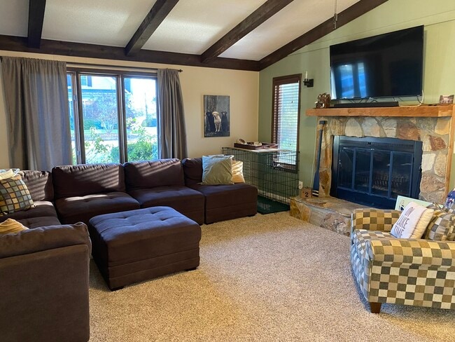 Building Photo - 4 Safe Haven Ct