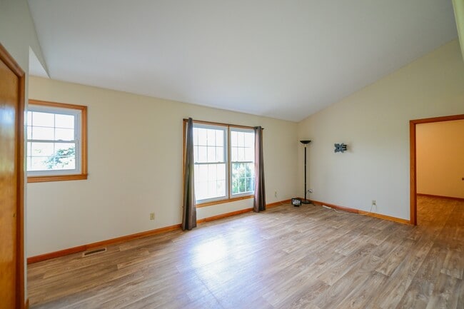 Building Photo - 4232 Chesser Rd