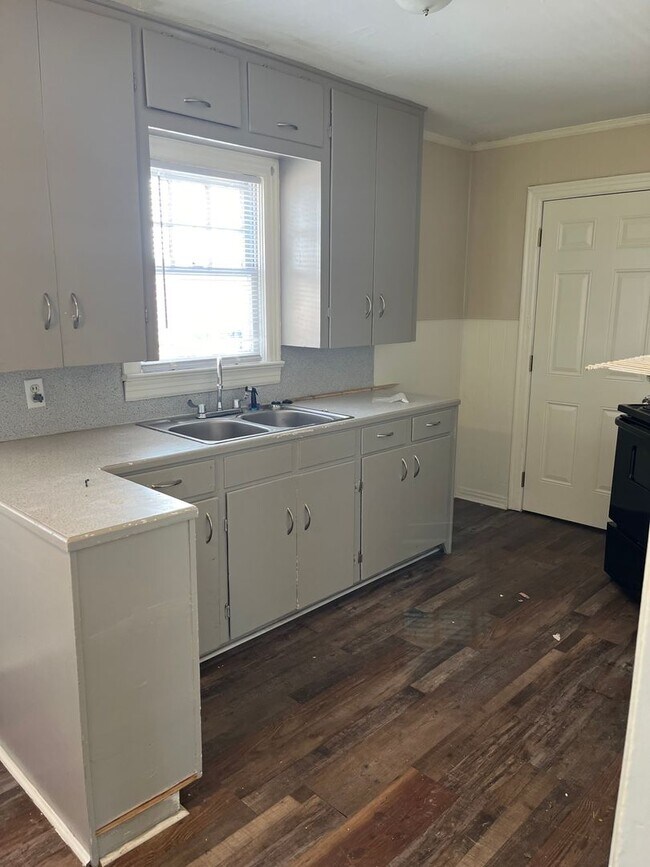 Building Photo - SOUTH FORK-SOUTH 22ND DUPLEX