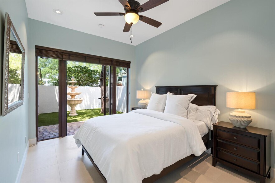 Building Photo - 1312 SE 2nd Ct