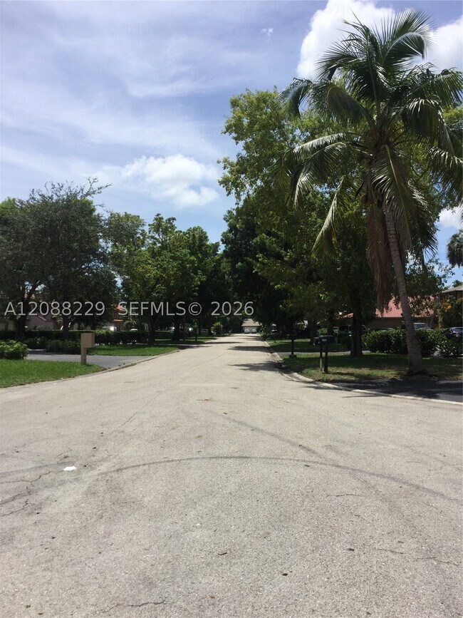 Building Photo - 4181 NW 114th Ave